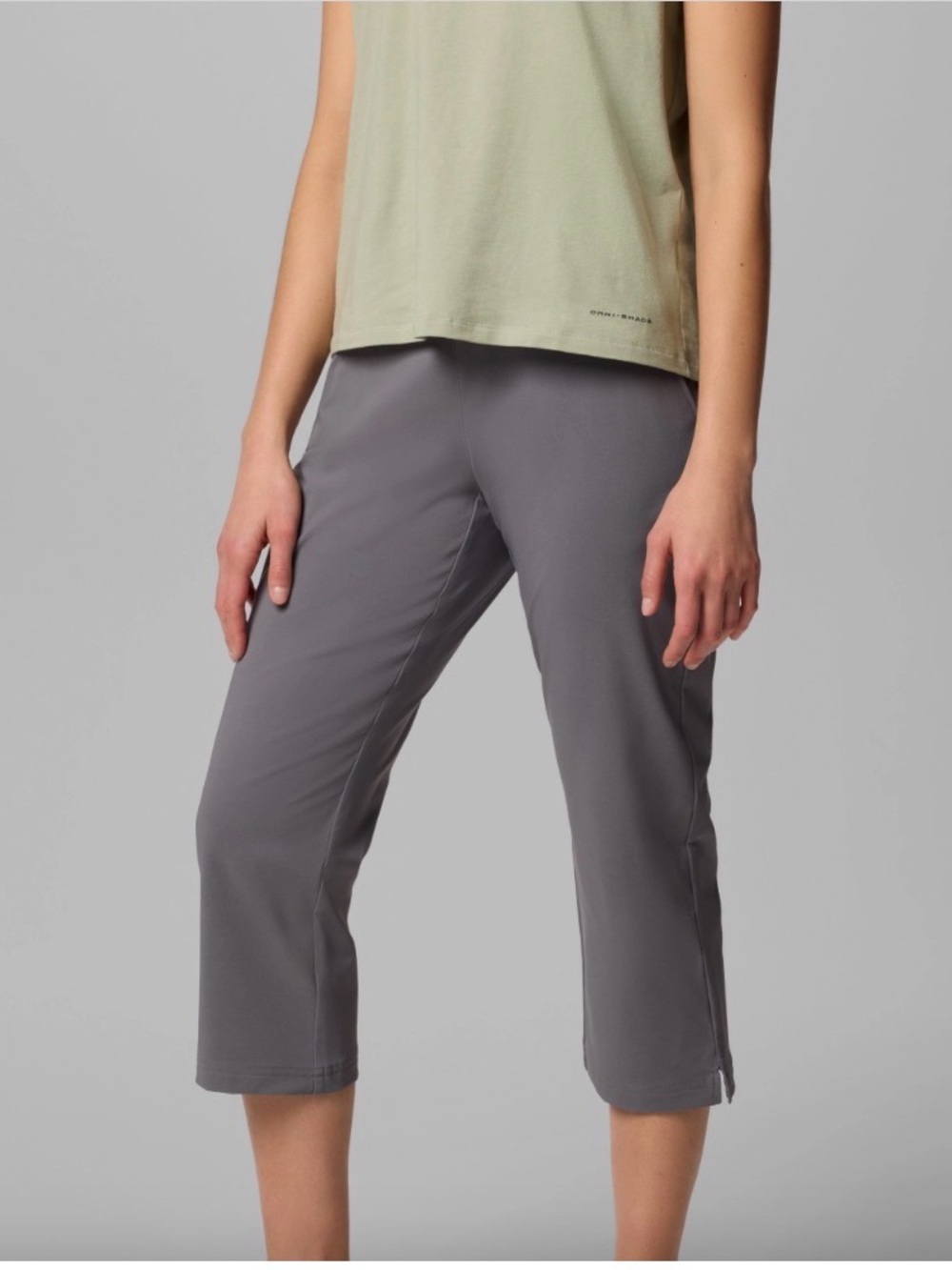 Women’s Grey Columbia All seasons capri size medium